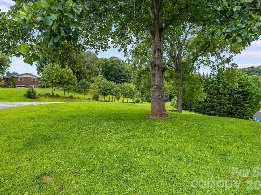 2117 Old Clyde Road, Clyde, NC 28721.  MLS# CAR4418140, YatesRealty ID 47233. 