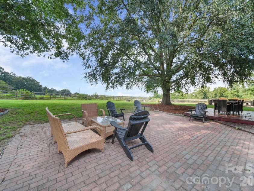2915 Mills Harris Road, Marshville, NC 28103.  MLS# CAR4412420, YatesRealty ID 47236. 