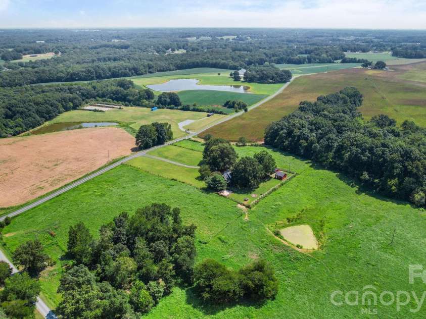2915 Mills Harris Road, Marshville, NC 28103.  MLS# CAR4412420, YatesRealty ID 47236. 