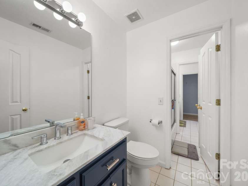 2915 Mills Harris Road, Marshville, NC 28103.  MLS# CAR4412420, YatesRealty ID 47236. Upper Bathroom