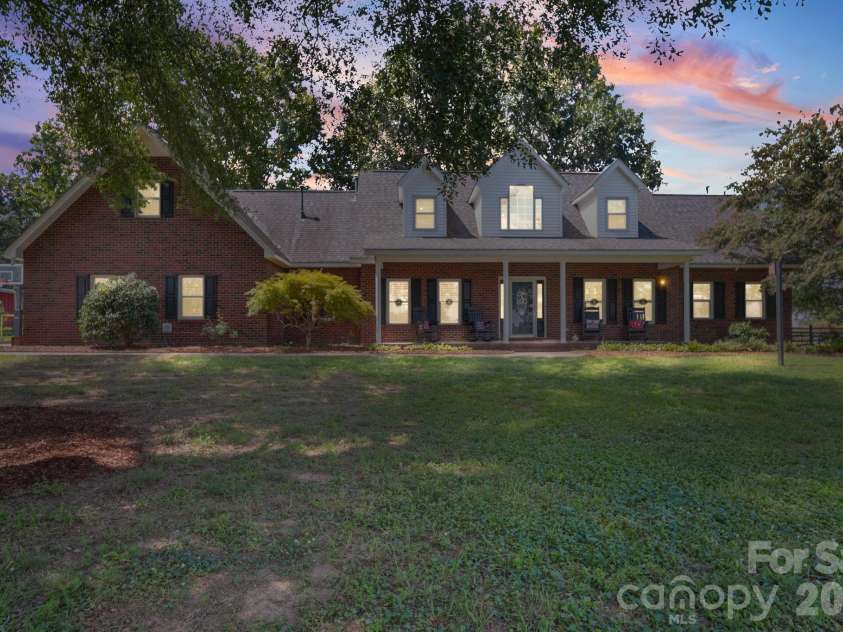 2915 Mills Harris Road, Marshville, NC 28103.  MLS# CAR4412420, YatesRealty ID 47236. Virtual Twilight
