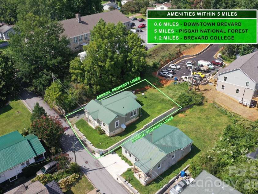 138 West Lane, Brevard, NC 28712.  MLS# CAR4417010, YatesRealty ID 47237. 
