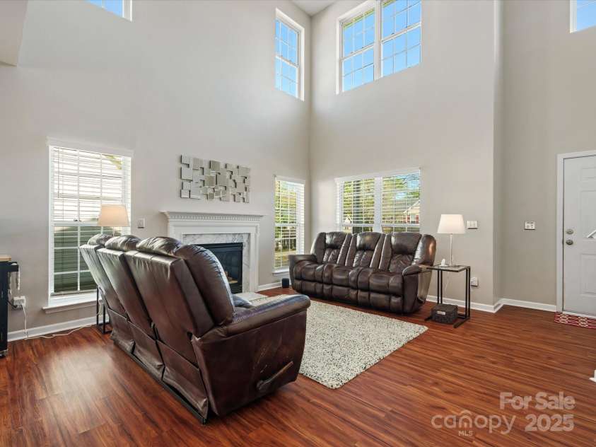 10107 Atkins Ridge Drive, Charlotte, NC 28213.  MLS# CAR4241737, YatesRealty ID 4724. 