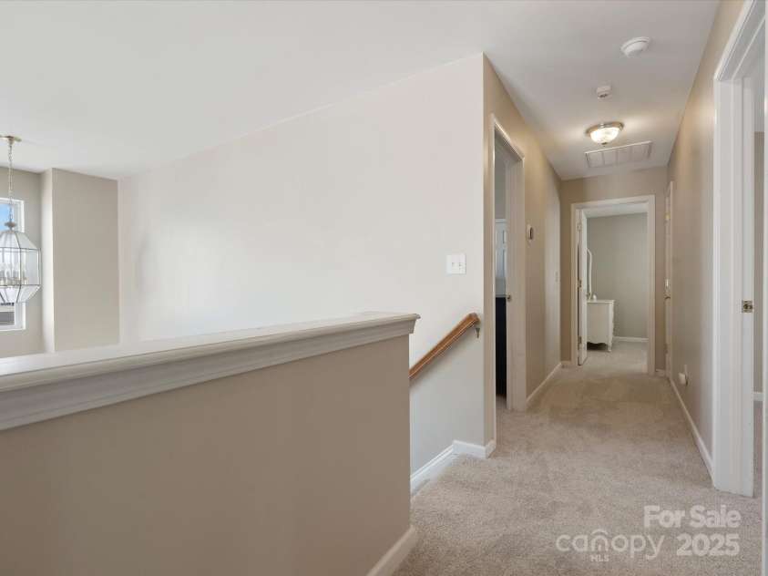 10107 Atkins Ridge Drive, Charlotte, NC 28213.  MLS# CAR4241737, YatesRealty ID 4724. 