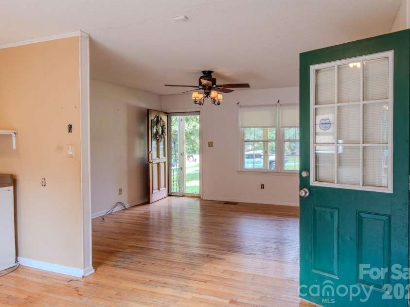 1139 Loblolly Lane, Newton, NC 28658.  MLS# CAR4415938, YatesRealty ID 47241. 