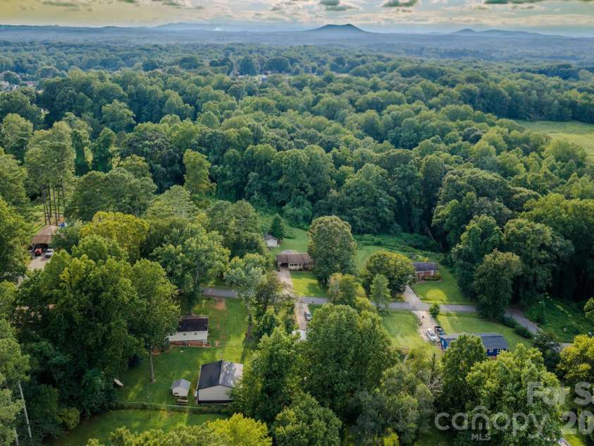 1139 Loblolly Lane, Newton, NC 28658.  MLS# CAR4415938, YatesRealty ID 47241. 