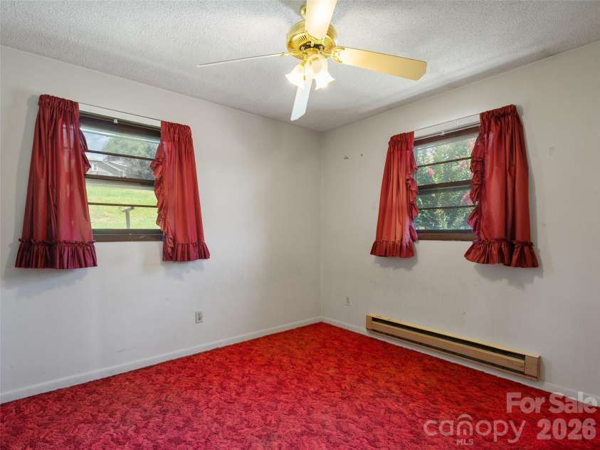83 Rocky Street, Canton, NC 28716.  MLS# CAR4419010, YatesRealty ID 47244. 