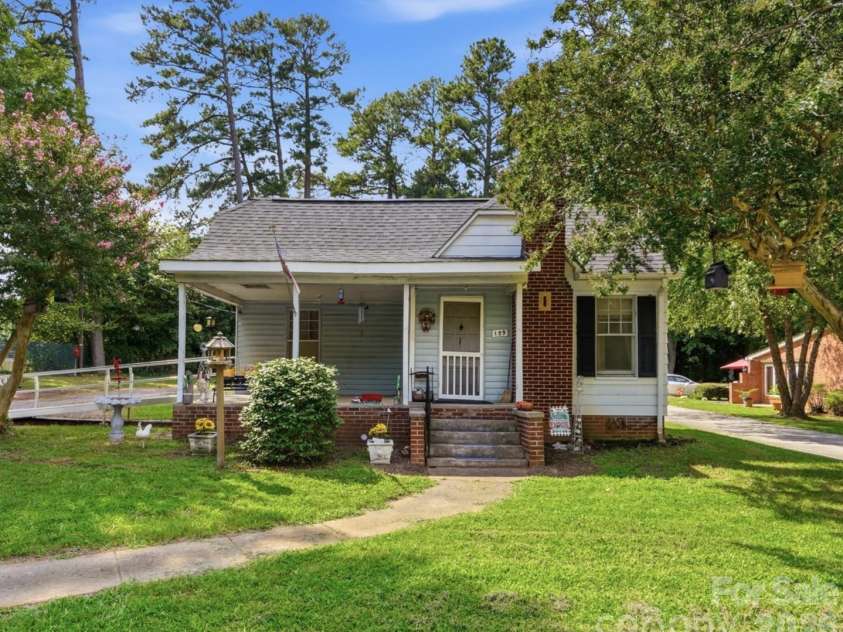 109 Salisbury Street, Rockwell, NC 28138.  MLS# CAR4418789, YatesRealty ID 47246. 