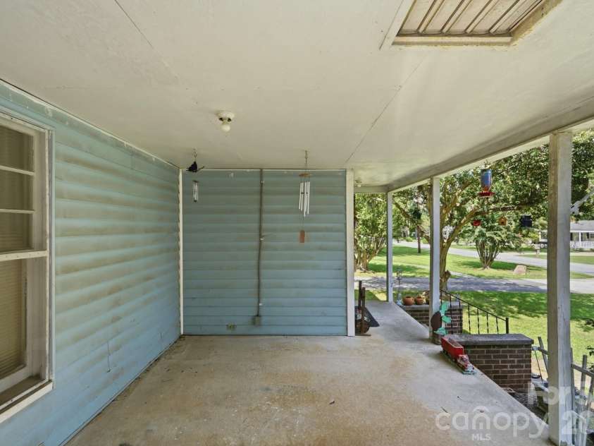 109 Salisbury Street, Rockwell, NC 28138.  MLS# CAR4418789, YatesRealty ID 47246. 