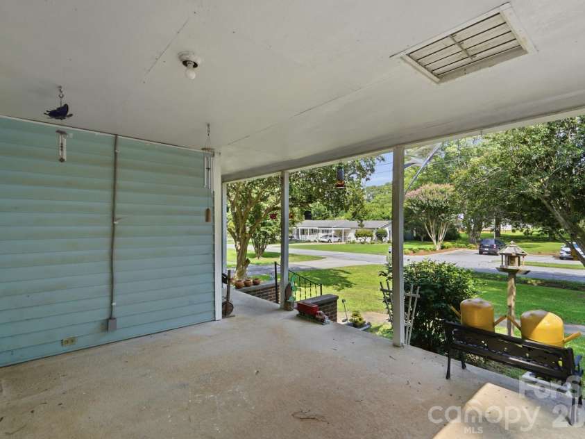 109 Salisbury Street, Rockwell, NC 28138.  MLS# CAR4418789, YatesRealty ID 47246. 
