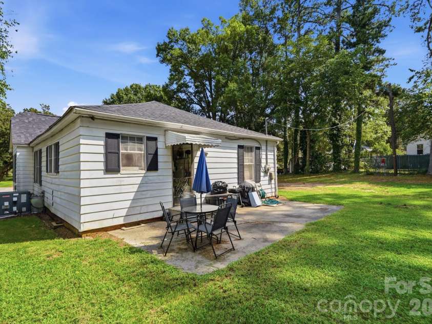 109 Salisbury Street, Rockwell, NC 28138.  MLS# CAR4418789, YatesRealty ID 47246. 