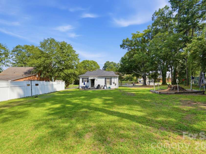 109 Salisbury Street, Rockwell, NC 28138.  MLS# CAR4418789, YatesRealty ID 47246. 
