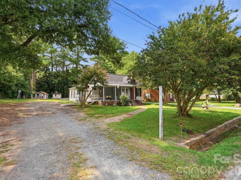 109 Salisbury Street, Rockwell, NC 28138.  MLS# CAR4418789, YatesRealty ID 47246. 