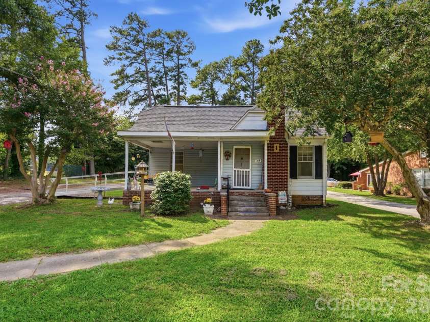 109 Salisbury Street, Rockwell, NC 28138.  MLS# CAR4418789, YatesRealty ID 47246. 