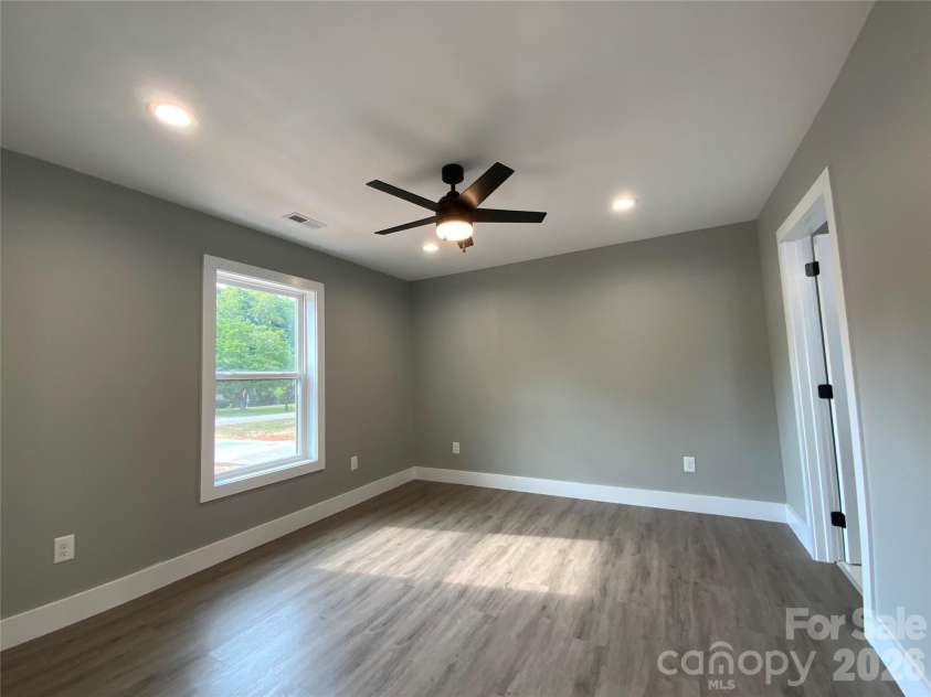 260 Forest Lake Road, Forest City, NC 28043.  MLS# CAR4398442, YatesRealty ID 47247. 