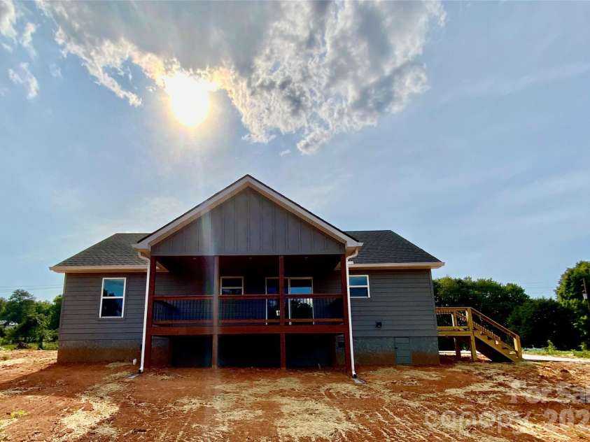 260 Forest Lake Road, Forest City, NC 28043.  MLS# CAR4398442, YatesRealty ID 47247. 