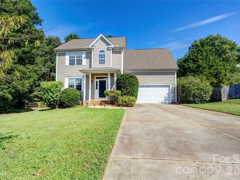 4296 Deacon Court, Concord, NC 28025.  MLS# CAR4417872, YatesRealty ID 47249. 
