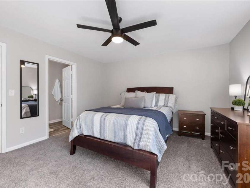 1301 Maple Shade Lane, Charlotte, NC 28270.  MLS# CAR4358514, YatesRealty ID 4725. Primary BR