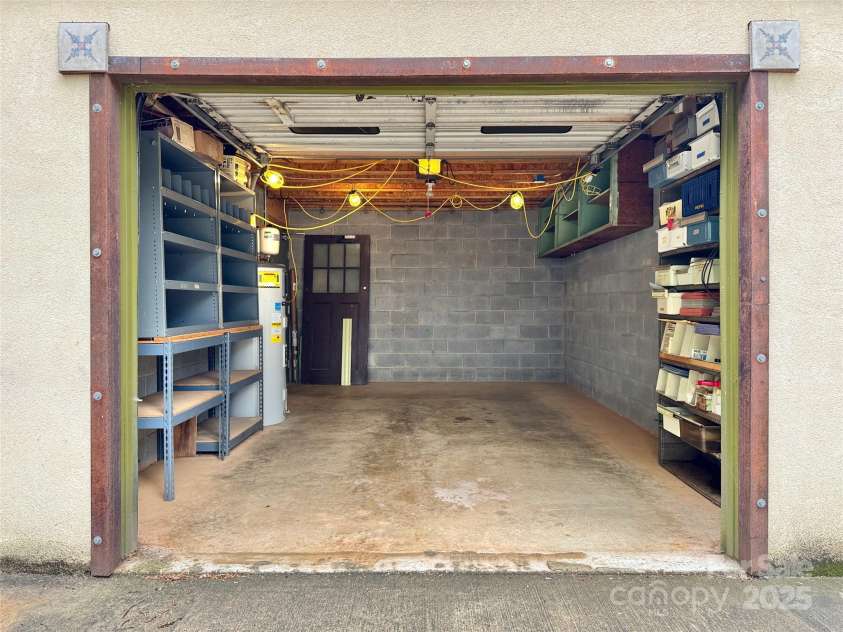 297 Hillside Street, Asheville, NC 28801.  MLS# CAR4203222, YatesRealty ID 4725. Garage