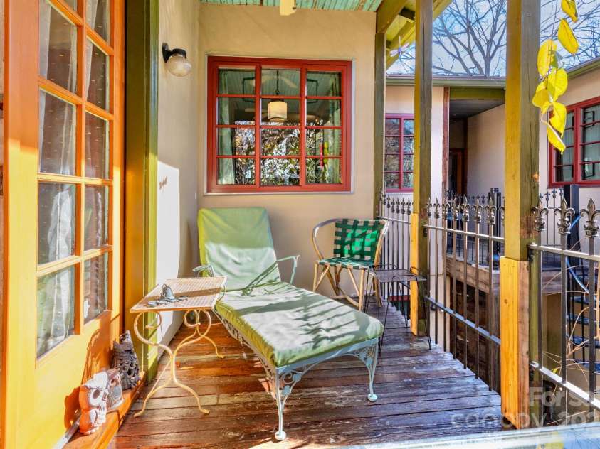 297 Hillside Street, Asheville, NC 28801.  MLS# CAR4326761, YatesRealty ID 4725. 2nd floor Louisiana-style balcony