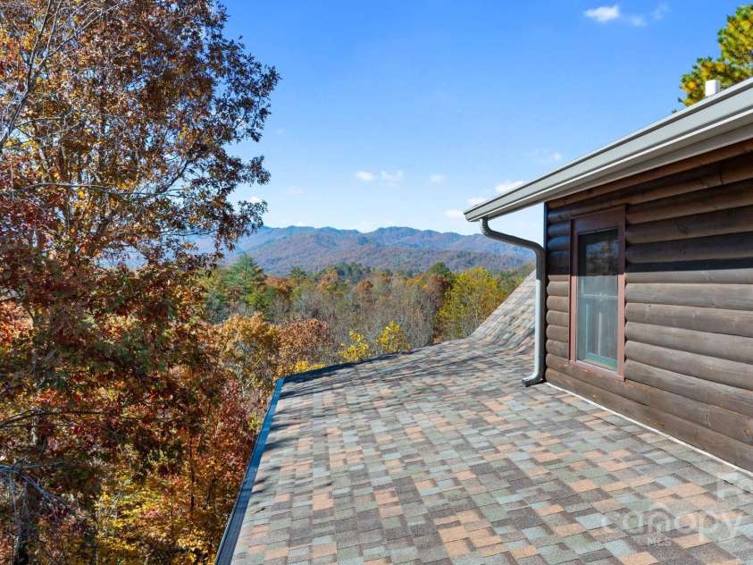 651 Hidden Acres Trail, Franklin, NC 28734.  MLS# CAR4333239, YatesRealty ID 4725. 