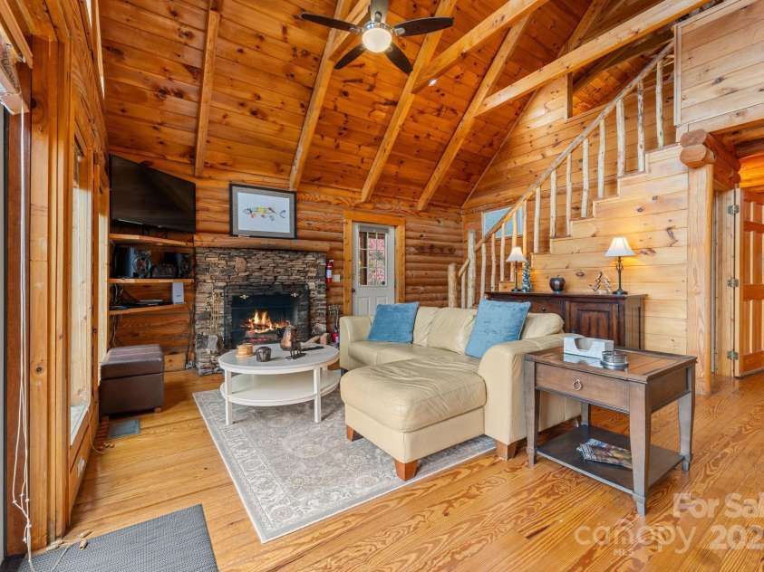 651 Hidden Acres Trail, Franklin, NC 28734.  MLS# CAR4333239, YatesRealty ID 4725. 