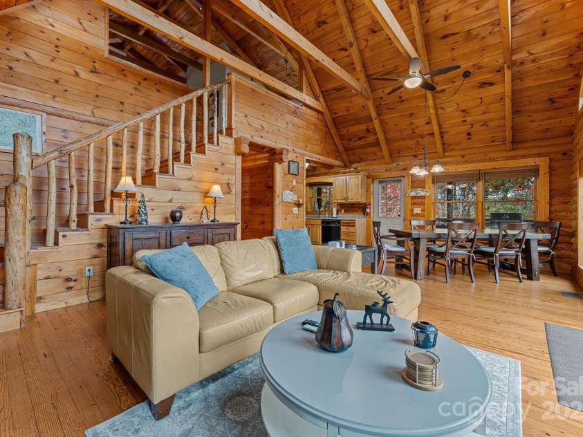 651 Hidden Acres Trail, Franklin, NC 28734.  MLS# CAR4333239, YatesRealty ID 4725. 