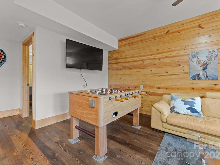 651 Hidden Acres Trail, Franklin, NC 28734.  MLS# CAR4333239, YatesRealty ID 4725. 