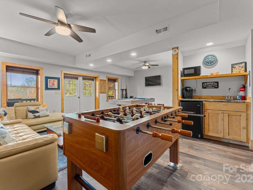 651 Hidden Acres Trail, Franklin, NC 28734.  MLS# CAR4333239, YatesRealty ID 4725. 