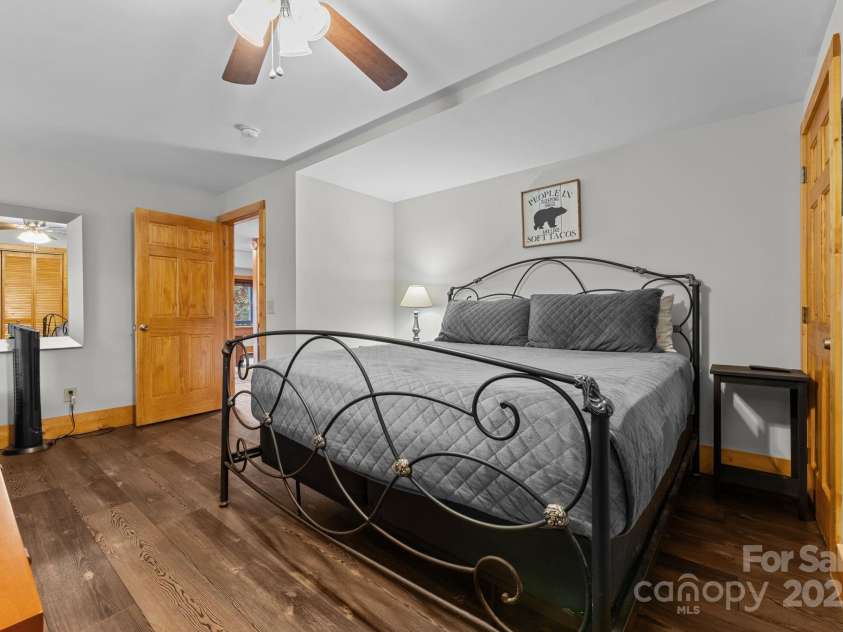 651 Hidden Acres Trail, Franklin, NC 28734.  MLS# CAR4333239, YatesRealty ID 4725. 