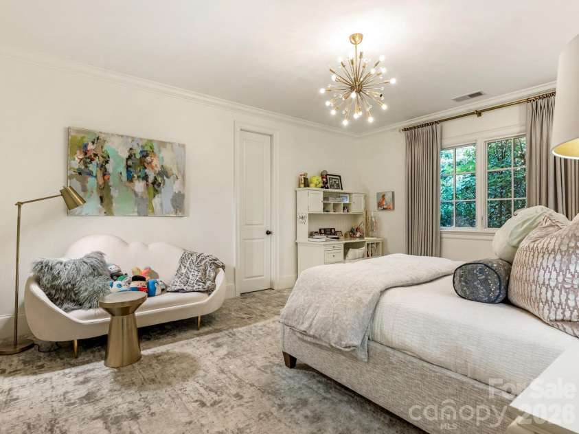 2946 Wheelock Road, Charlotte, NC 28211.  MLS# CAR4386105, YatesRealty ID 47250. Bedroom 4
