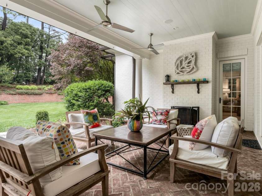 2946 Wheelock Road, Charlotte, NC 28211.  MLS# CAR4386105, YatesRealty ID 47250. Covered Terrace