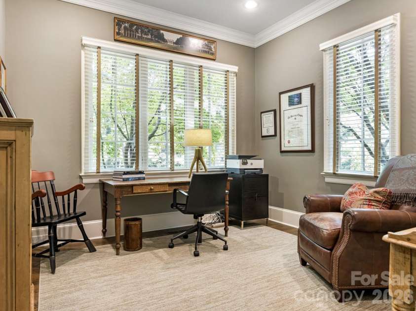 2946 Wheelock Road, Charlotte, NC 28211.  MLS# CAR4386105, YatesRealty ID 47250. Office