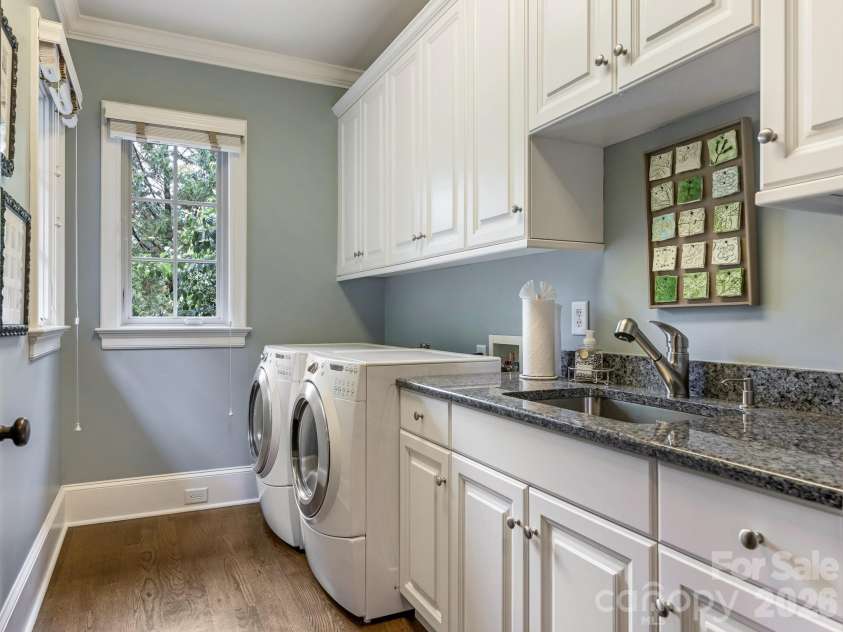 2946 Wheelock Road, Charlotte, NC 28211.  MLS# CAR4386105, YatesRealty ID 47250. Upstairs Laundry