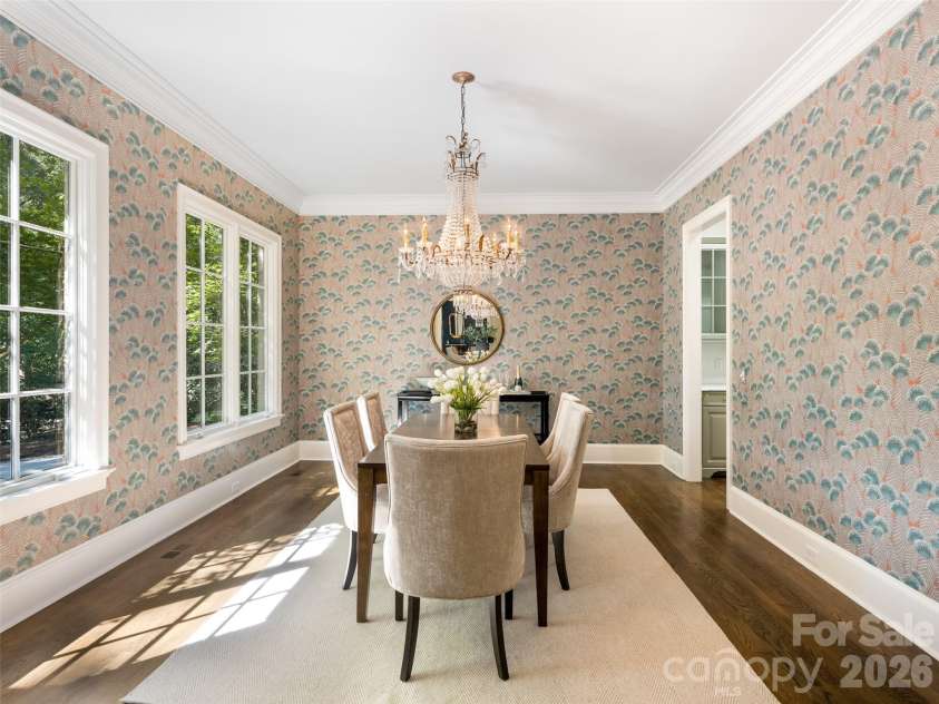 2946 Wheelock Road, Charlotte, NC 28211.  MLS# CAR4422920, YatesRealty ID 47250. Dining Room