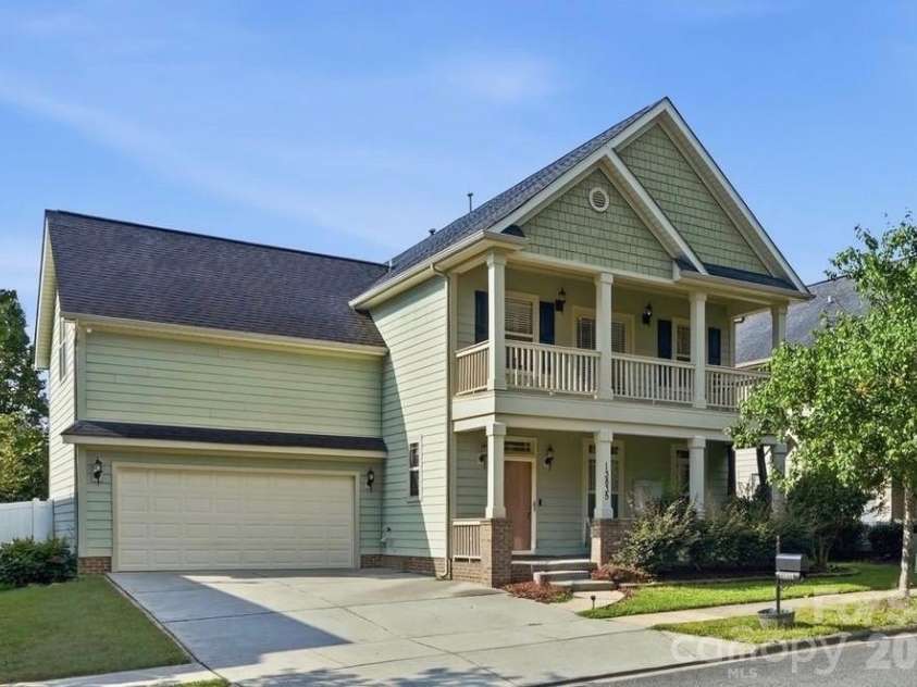 13835 Cedar Pond Circle, Huntersville, NC 28078.  MLS# CAR4415357, YatesRealty ID 47251. 