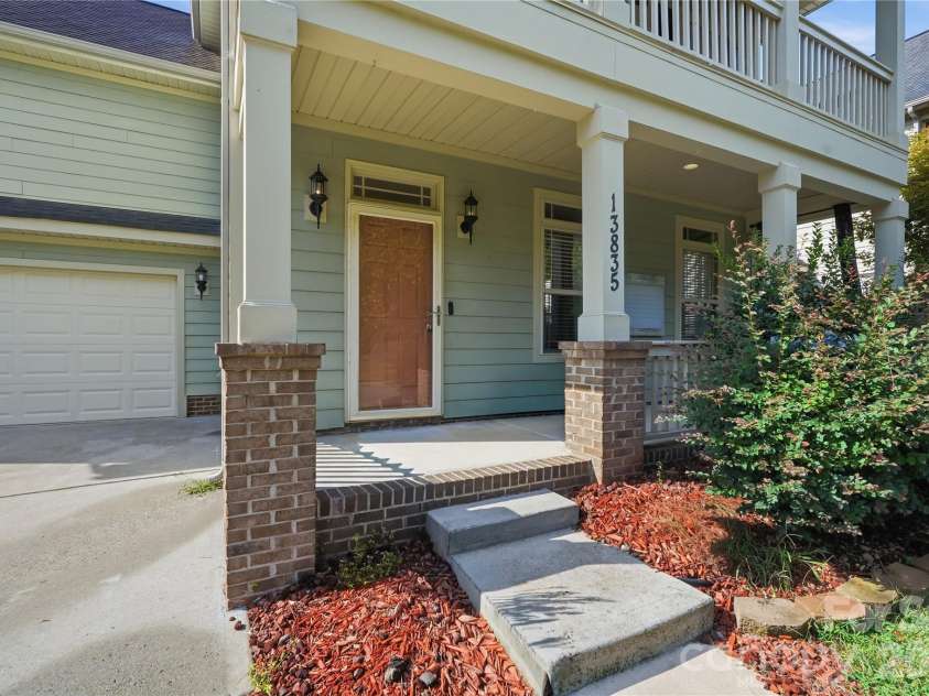 13835 Cedar Pond Circle, Huntersville, NC 28078.  MLS# CAR4415357, YatesRealty ID 47251. 