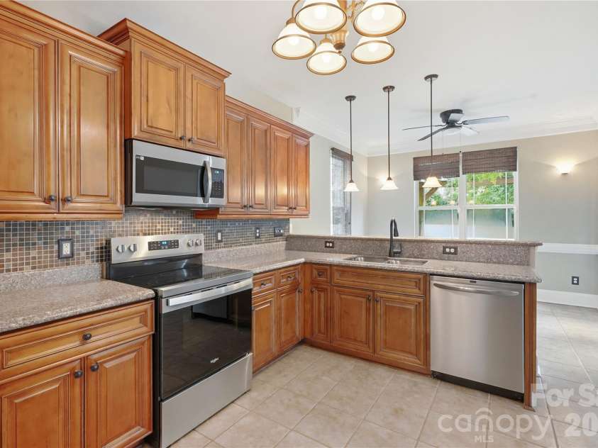 13835 Cedar Pond Circle, Huntersville, NC 28078.  MLS# CAR4415357, YatesRealty ID 47251. 