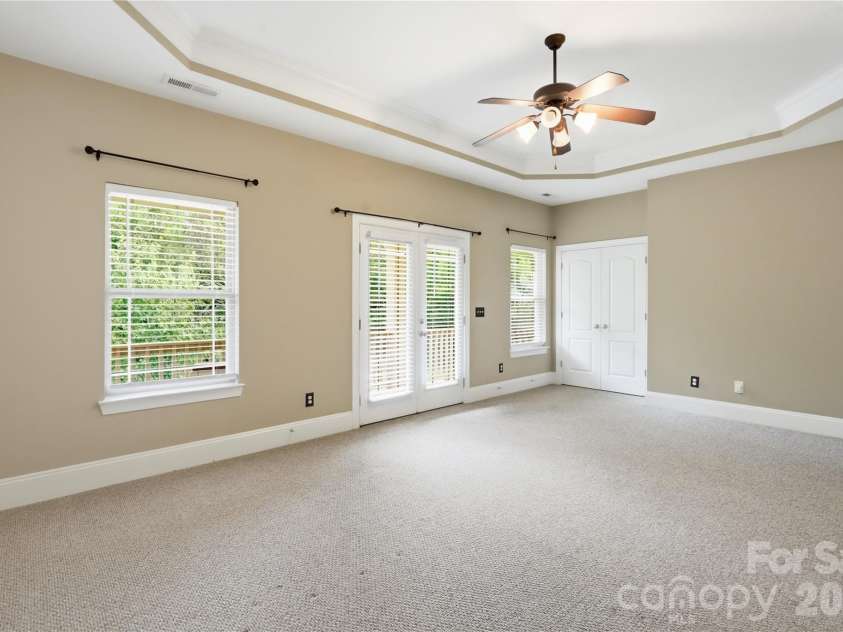 13835 Cedar Pond Circle, Huntersville, NC 28078.  MLS# CAR4415357, YatesRealty ID 47251. 
