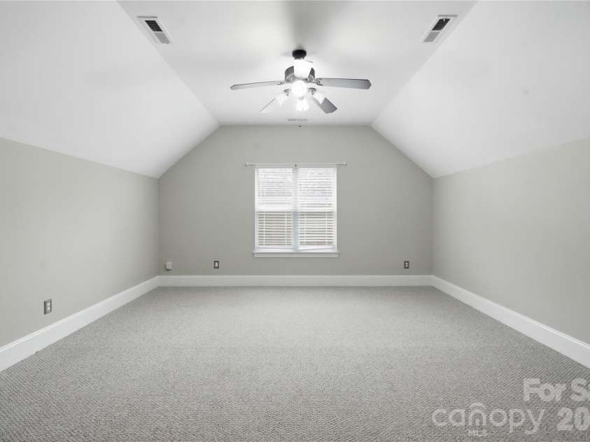 13835 Cedar Pond Circle, Huntersville, NC 28078.  MLS# CAR4415357, YatesRealty ID 47251. 
