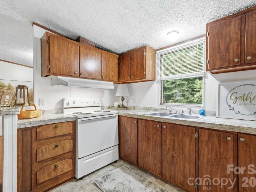4904 HWY 90 Highway, Collettsville, NC 28611.  MLS# CAR4418047, YatesRealty ID 47253. 