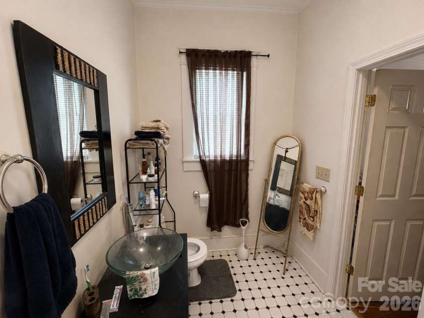 611 Monroe Street, Salisbury, NC 28144.  MLS# CAR4418996, YatesRealty ID 47257. 