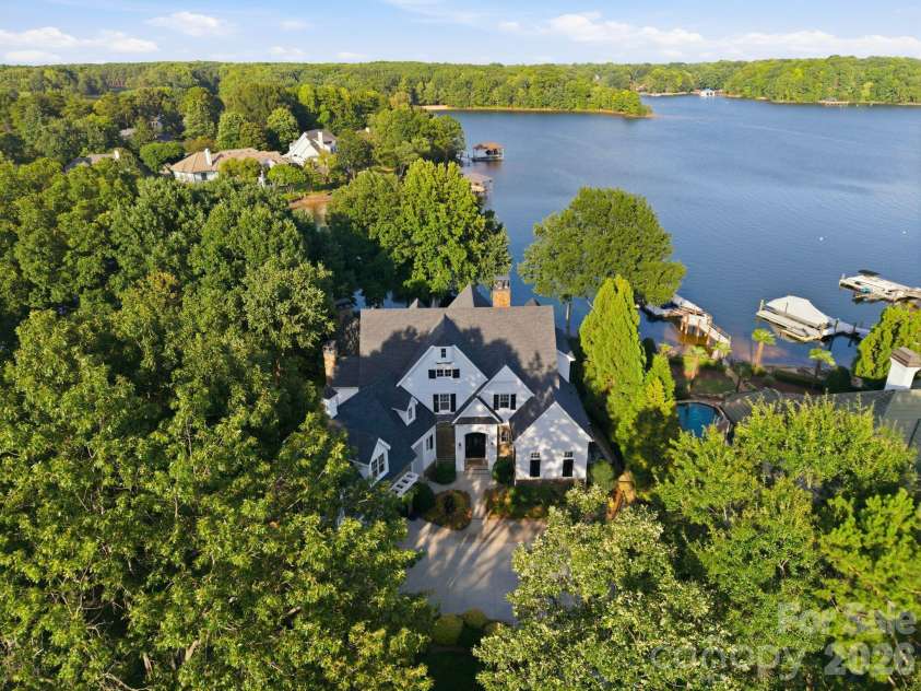18802 Balmore Pines Lane, Cornelius, NC 28031.  MLS# CAR4415965, YatesRealty ID 47260. 