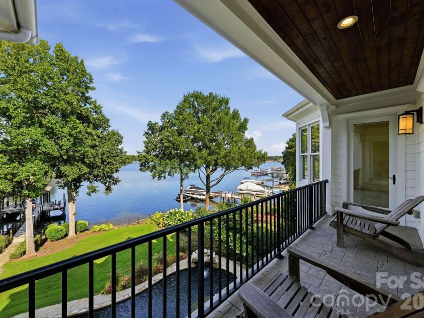 18802 Balmore Pines Lane, Cornelius, NC 28031.  MLS# CAR4415965, YatesRealty ID 47260. 
