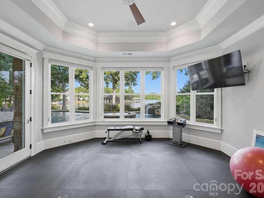 18802 Balmore Pines Lane, Cornelius, NC 28031.  MLS# CAR4415965, YatesRealty ID 47260. 