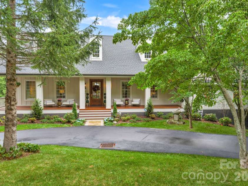 368 Green Hill Woods, Blowing Rock, NC 28605.  MLS# CAR4411772, YatesRealty ID 47263. 