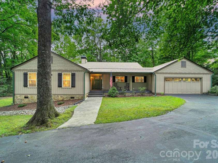 503 Cliff Ridge Drive, Cleveland, SC 29635.  MLS# CAR4418547, YatesRealty ID 47265. 503 Cliff Ridge