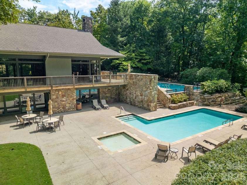 503 Cliff Ridge Drive, Cleveland, SC 29635.  MLS# CAR4418547, YatesRealty ID 47265. Community pool #2