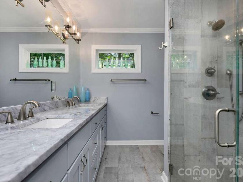 503 Cliff Ridge Drive, Cleveland, SC 29635.  MLS# CAR4418547, YatesRealty ID 47265. Primary Bath
