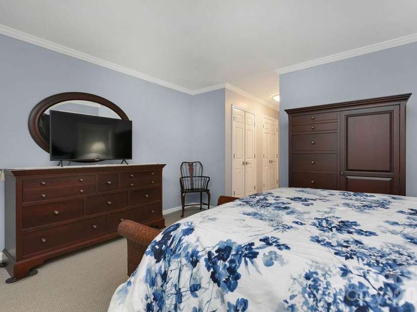 503 Cliff Ridge Drive, Cleveland, SC 29635.  MLS# CAR4418547, YatesRealty ID 47265. Primary Bedroom